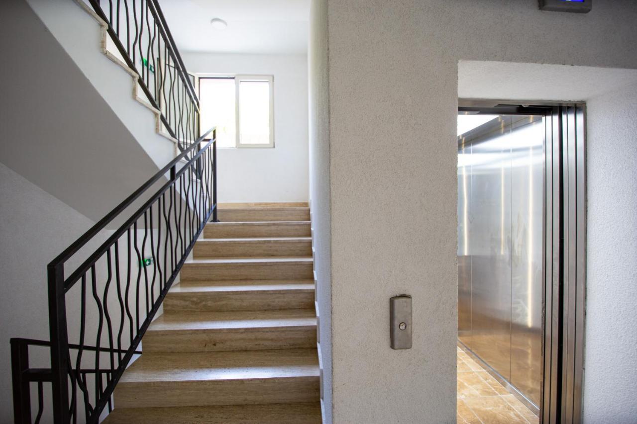 Doria Apartment *